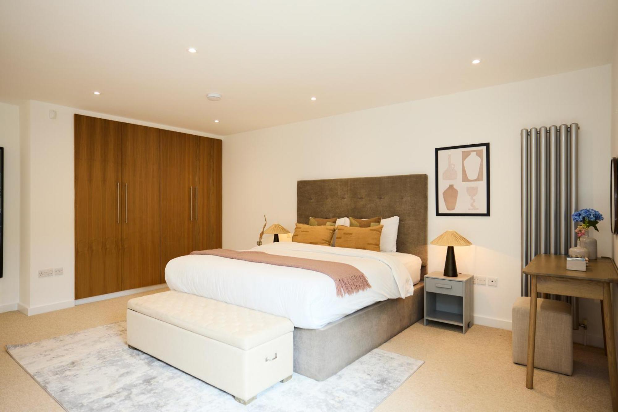 런던 The Putney Wonder - Dazzling 3Bdr Flat With Garden 아파트 외부 사진
